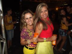 Oktober 10 Anos